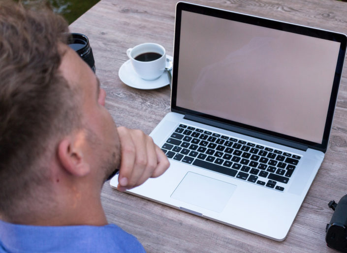 home-office-2838944_1920