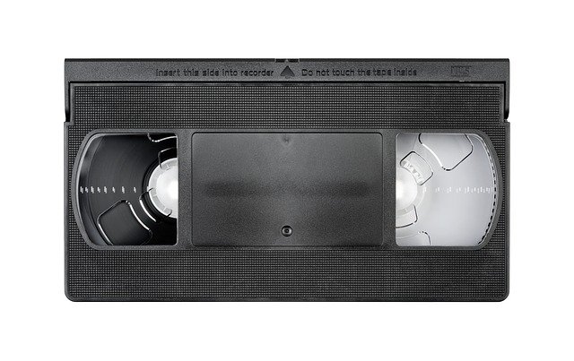 cassette-2153538_640